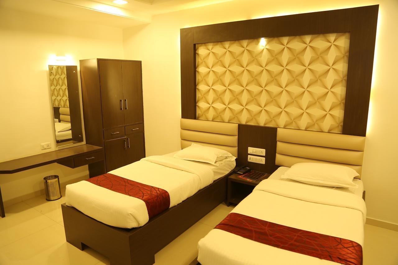 Hotel Shivananda Hospet Exterior photo