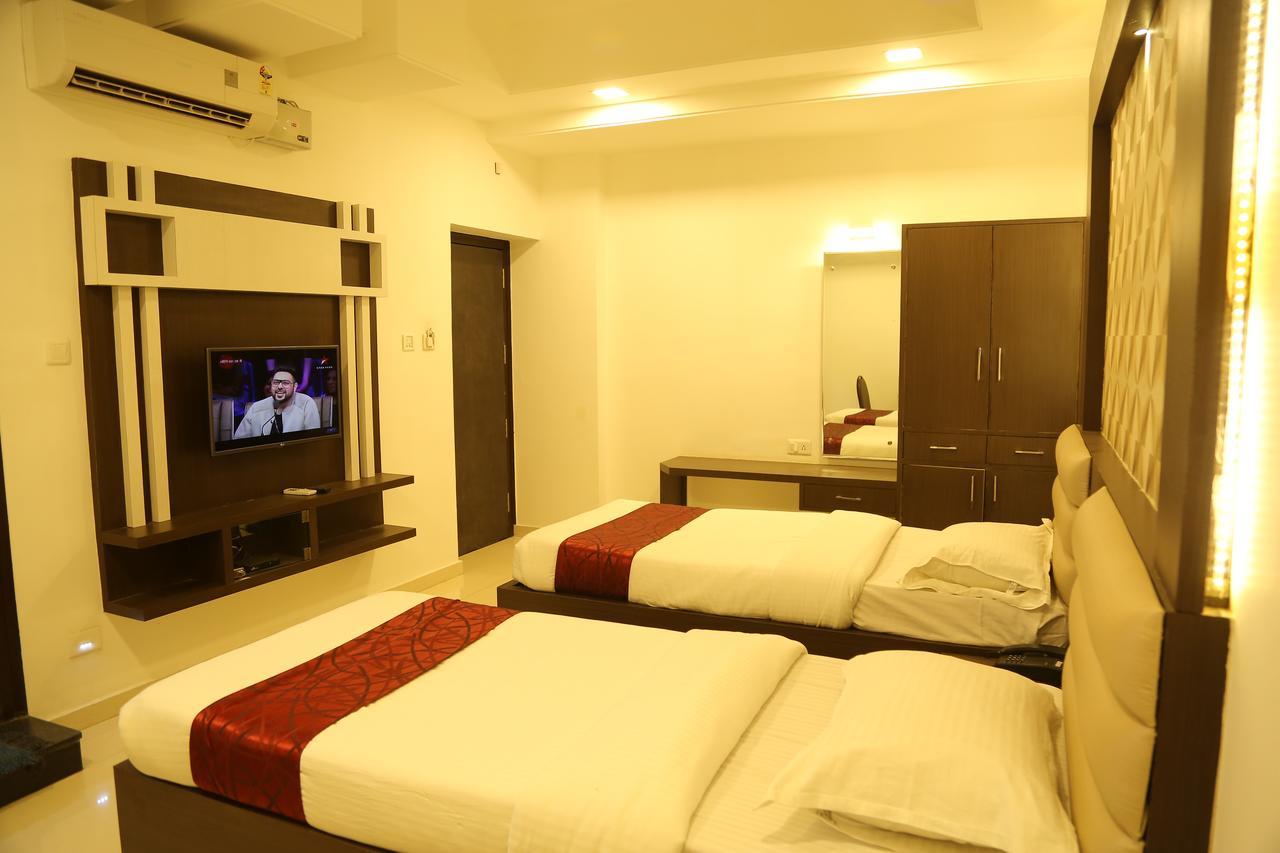 Hotel Shivananda Hospet Exterior photo