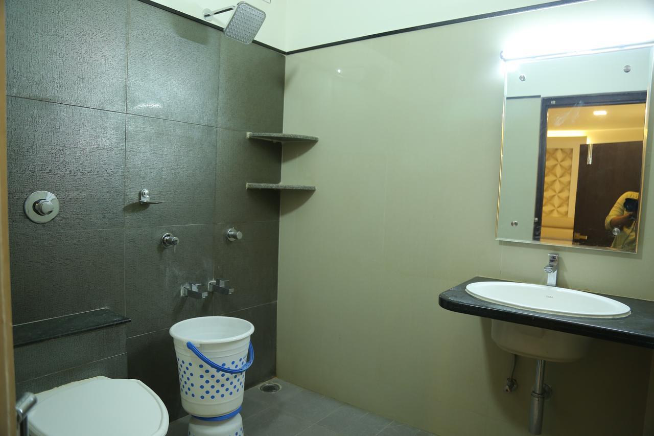 Hotel Shivananda Hospet Exterior photo
